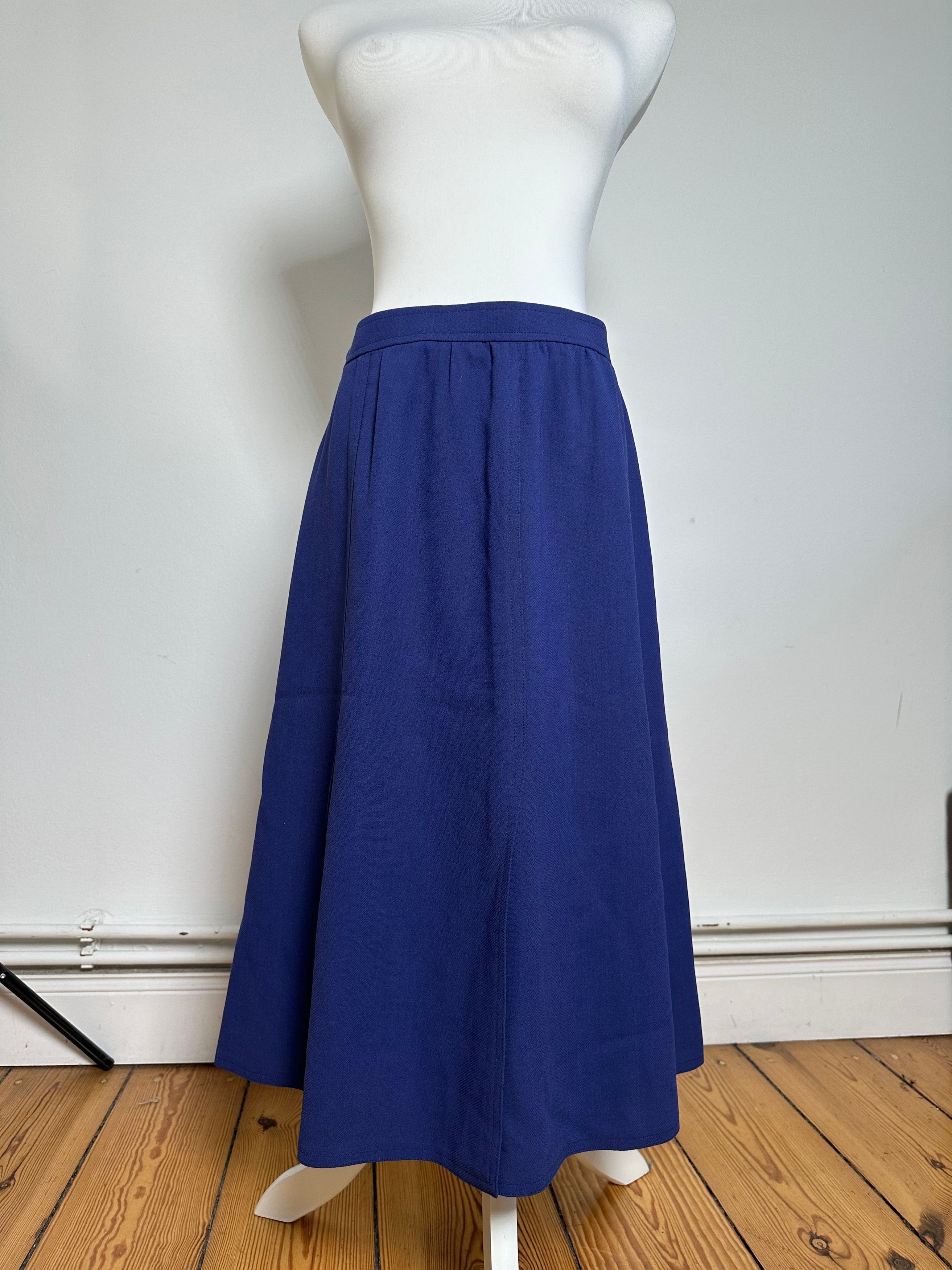 Chloe Vintage Wool Skirt Blue M Size 27" / US 4 / IT 40 - 1 Thumbnail