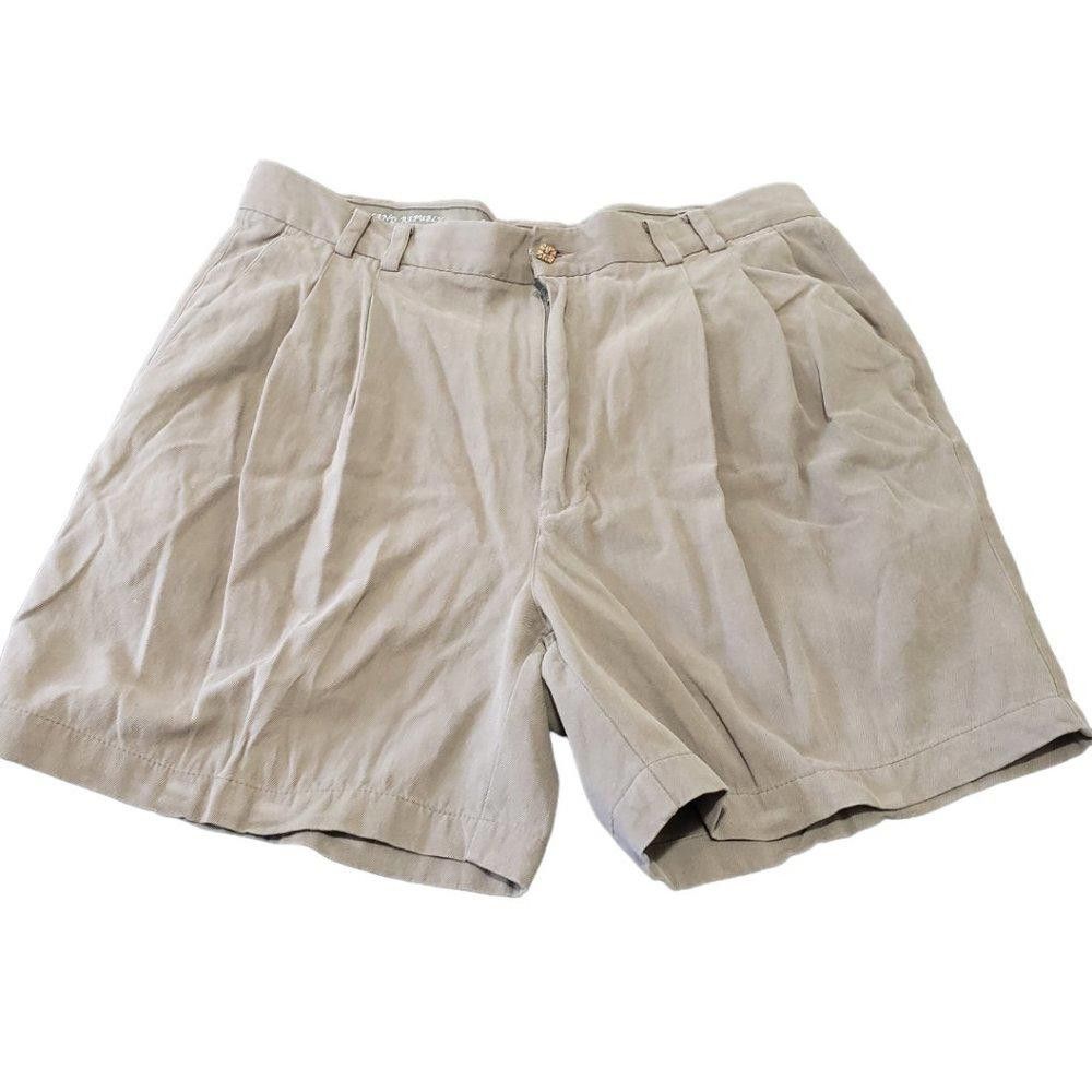 Designer CT248 MEN'S 100 % SILK ISLAND REPUBLIC BERMUDA SHORTS 38 Size US 38 / EU 54 - 1 Thumbnail