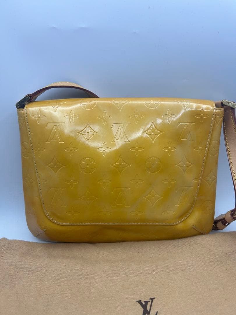 Louis Vuitton Louis Vuitton - Vernis Thompson Street Shoulder Bag Preloved Size ONE SIZE - 1 Thumbnail