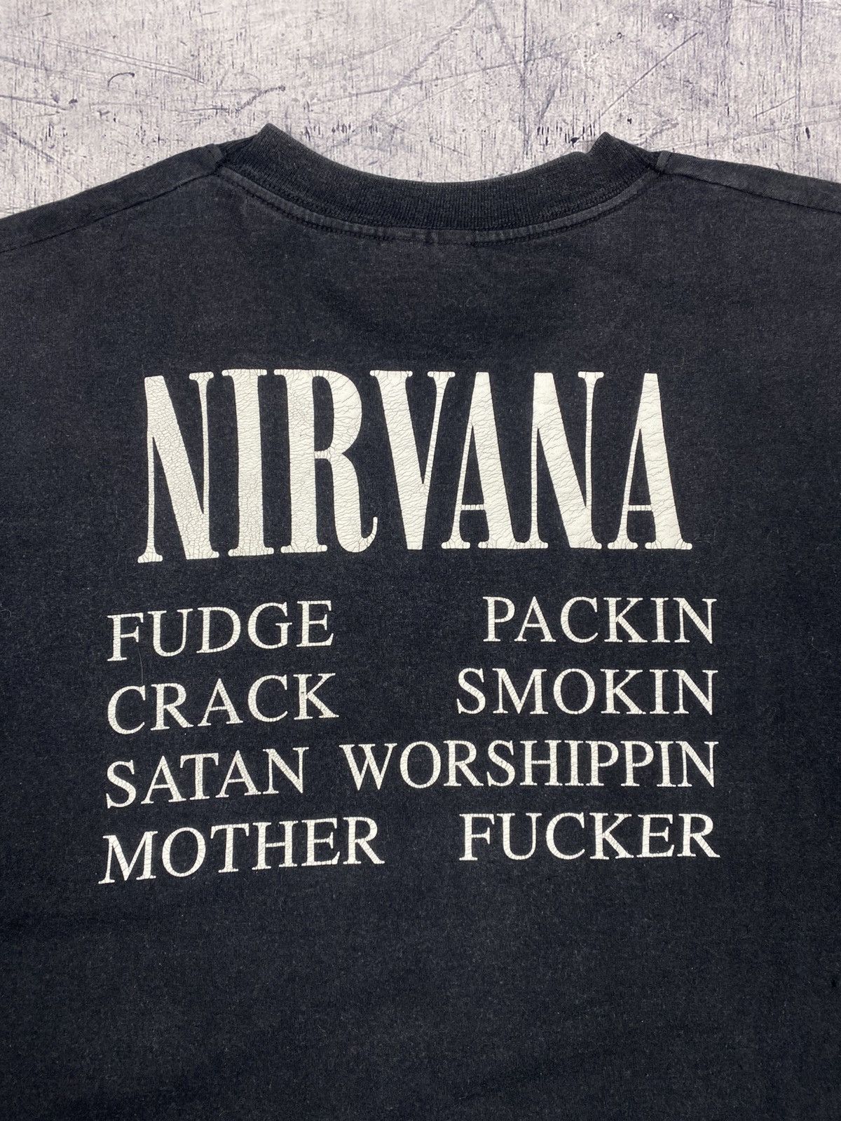 Nirvana Vintage Nirvana 1996 Dante’s Inferno Circle Graphic T-Shirt Size US L / EU 52-54 / 3 - 18 Thumbnail