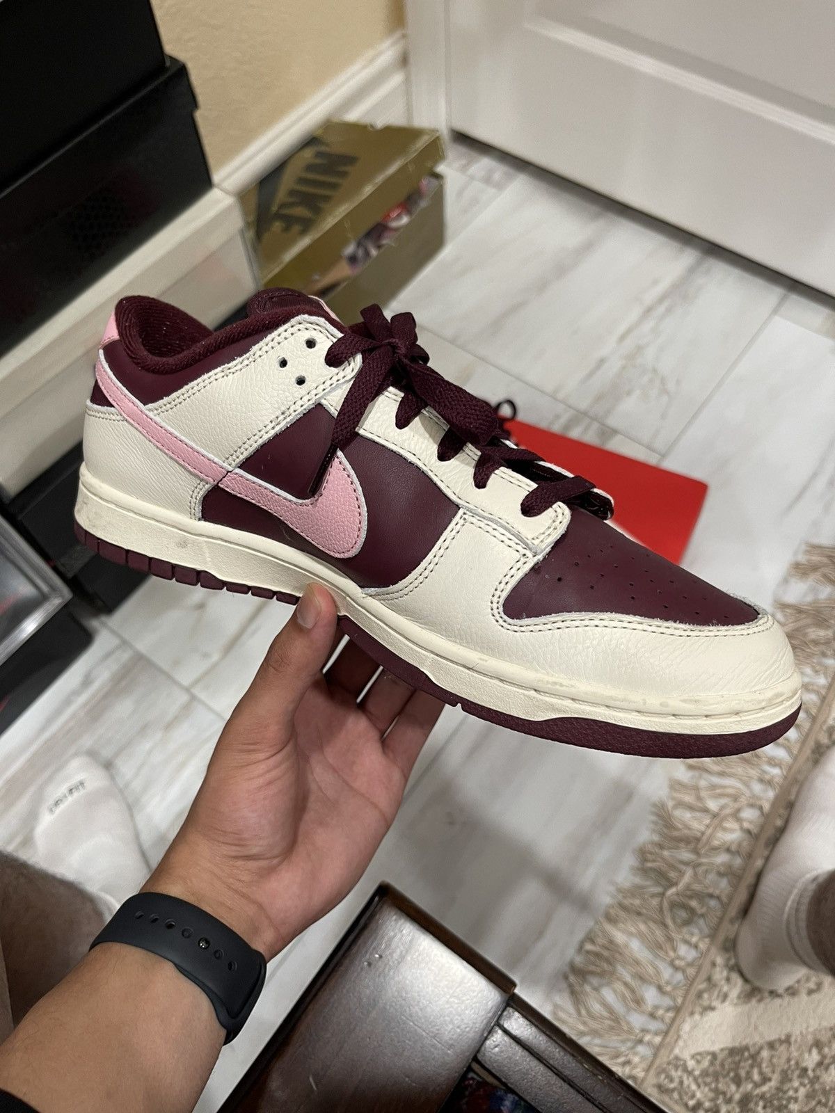 Nike Nike Dunk Low Retro PRM Valentine’s Day 2023 Size US 11 / EU 44 - 5 Thumbnail