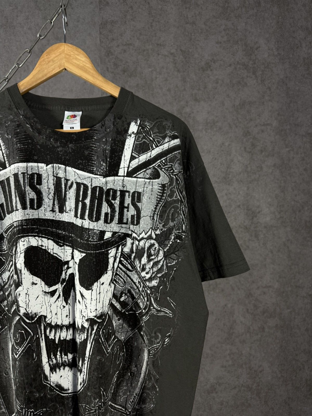 Guns N' Roses Guns N Roses overprinted rock band tee Size US XL / EU 56 / 4 - 2 Thumbnail