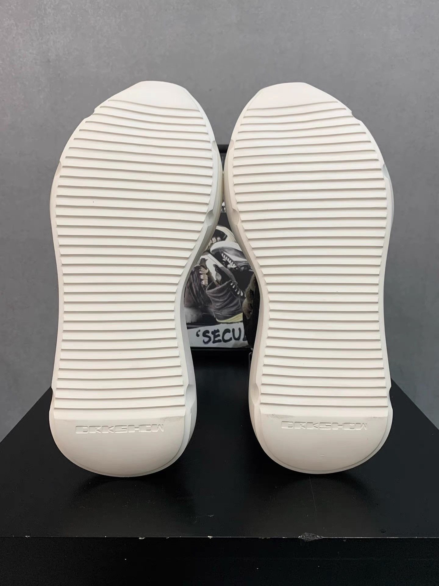 Rick Owens Rick Owens DRKSHDW 22SS Tractor Bozo High-Tops K34 Size US 8 / EU 41 - 5 Thumbnail