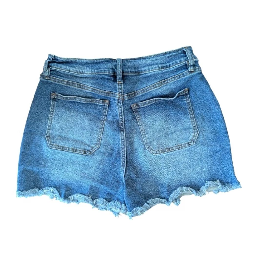 Vintage YMI Dream Denim High Rise Button Fly Raw Hem Shorts Size 13/31 Medium Wash EUC Womens Shorts Size 34" / US 12 / IT 48 - 2 Thumbnail
