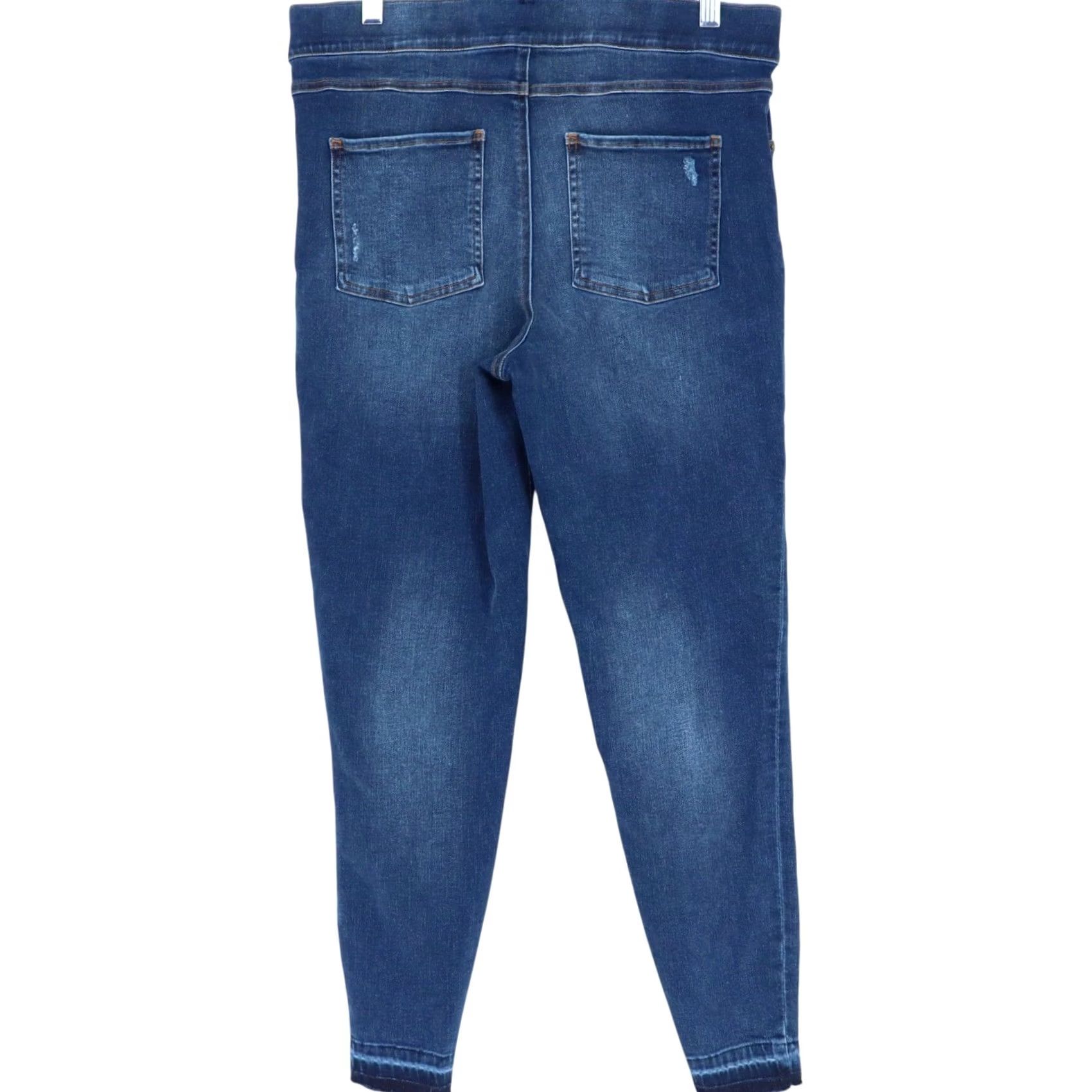 Spanx SPANX Jeans Distressed Skinny Jeans Size XL Blue Medium Wash Denim Pull On Jeggings Women Size 40" / US 18 - 7 Thumbnail