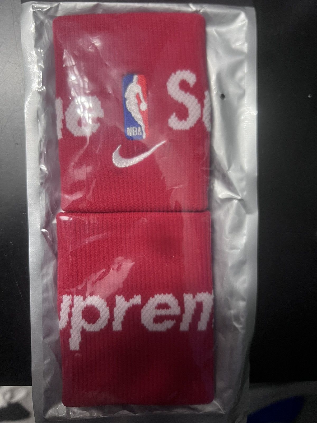 NBA × Supreme SUPREME NBA WRISTBAND Size ONE SIZE - 1 Thumbnail