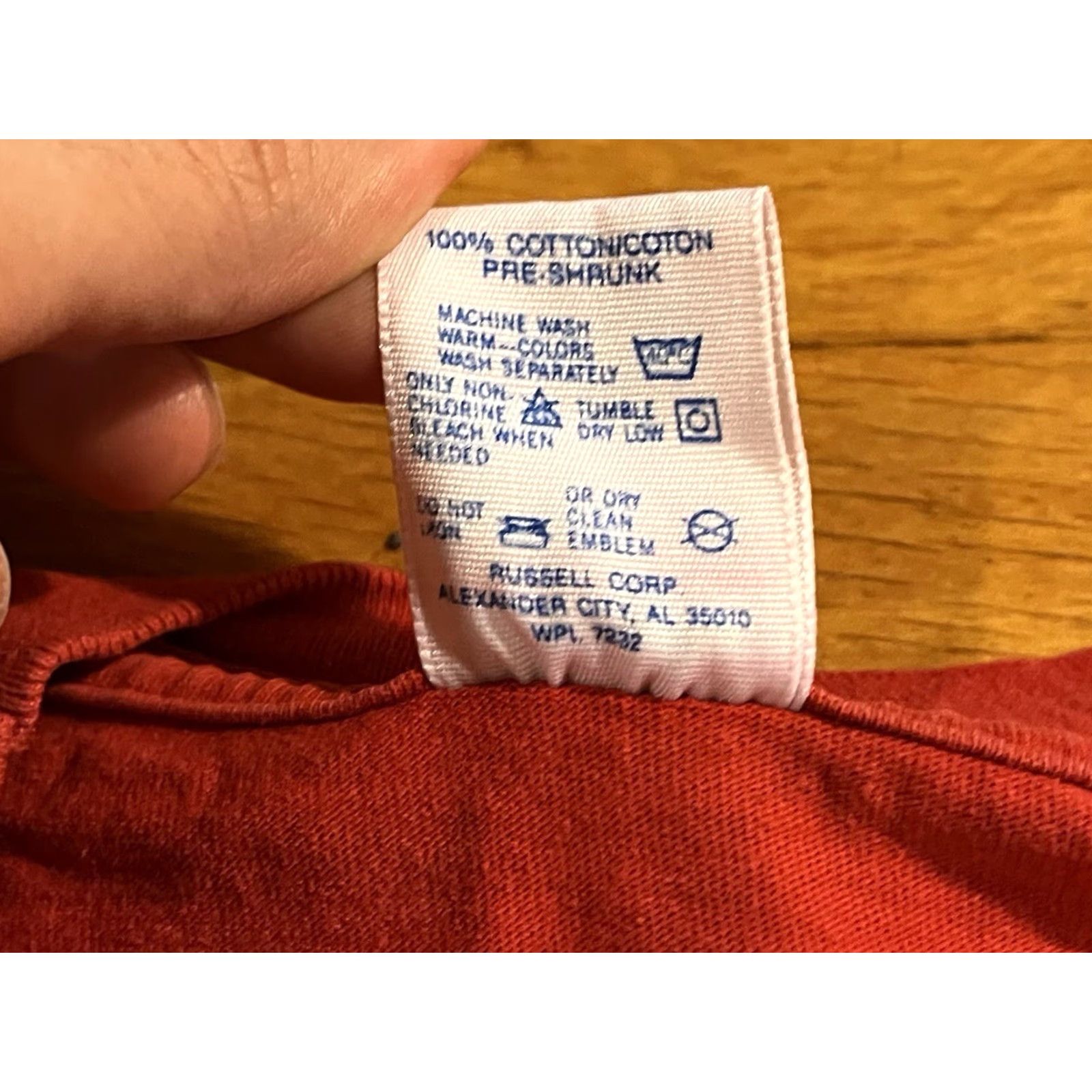 Jerzees VINTAGE Revlon Fire & Ice Shirt Men’s XL Red 80s 90s Graphic Print Jerzees Crew Neck Short Sleeve Logo Men T-Shirt Size US XL / EU 56 / 4 - 5 Thumbnail