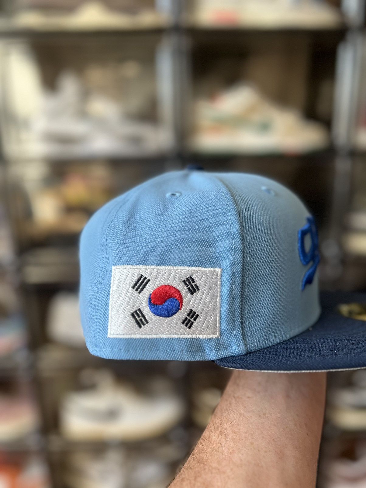 MLB × MyFitteds × New Era 7 1/2 MyFitteds LA Los Angeles Dodgers Seoul Korean Sky Blue Size ONE SIZE - 3 Thumbnail