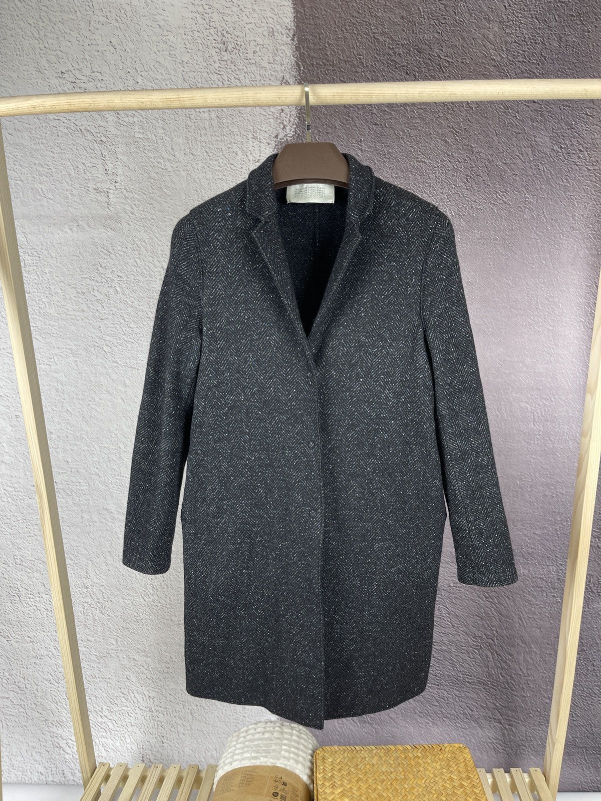 Harris Wharf London Harris Wharf London black dot wool coat single breasted Size M / US 6-8 / IT 42-44 - 1 Thumbnail