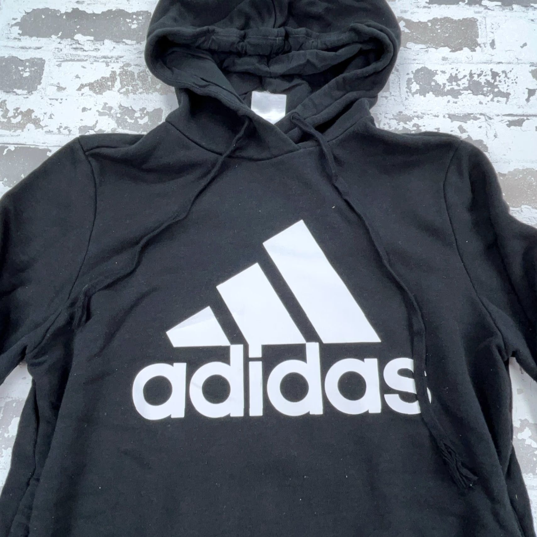 Adidas Adidas Hoodie Women Medium Black White Sweatshirt Spell Out Pullover Size M / US 6-8 / IT 42-44 - 5 Thumbnail