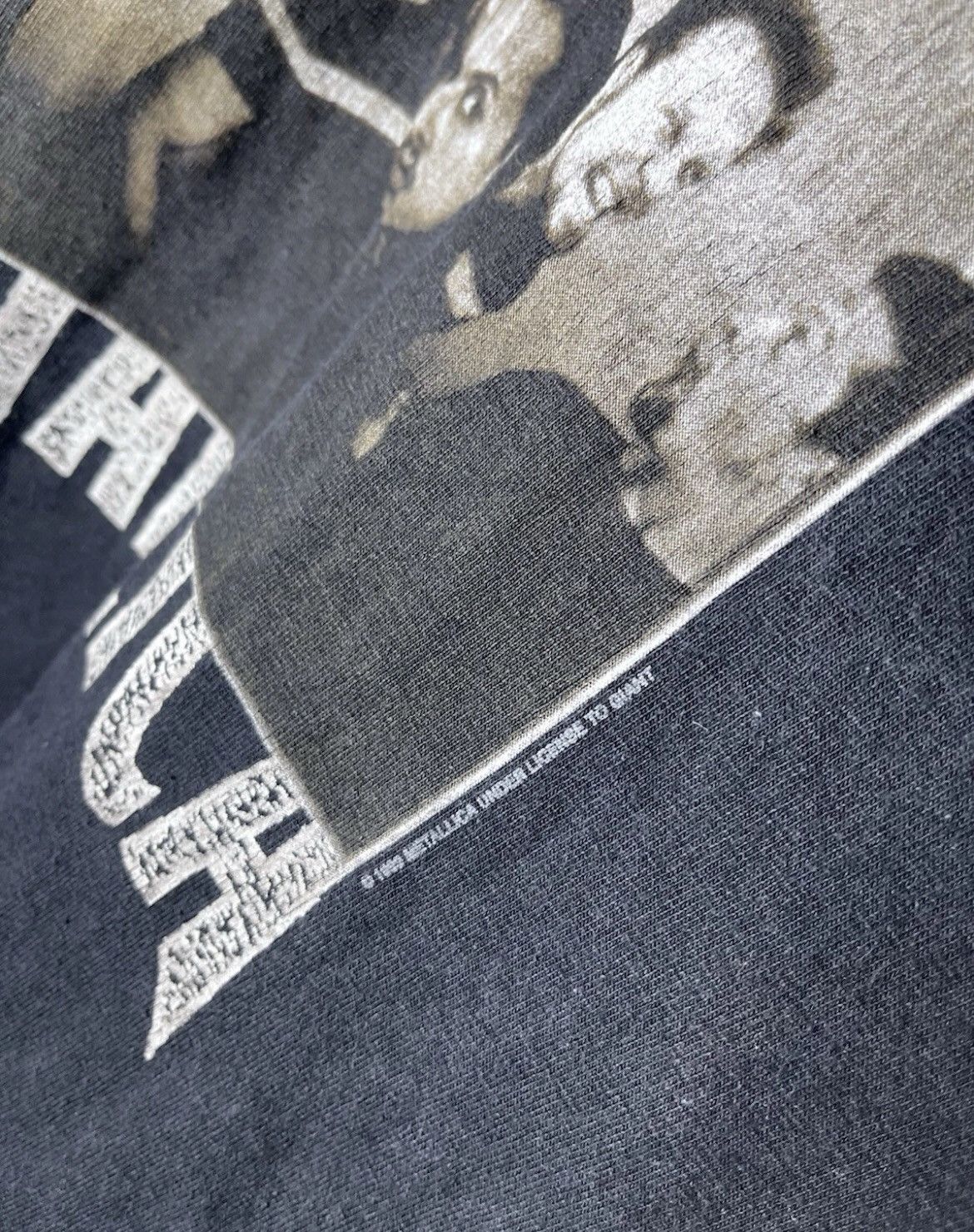 Metallica Vintage mens t-shirt Metallica 1999s size xl made in USA Size US XL / EU 56 / 4 - 5 Thumbnail