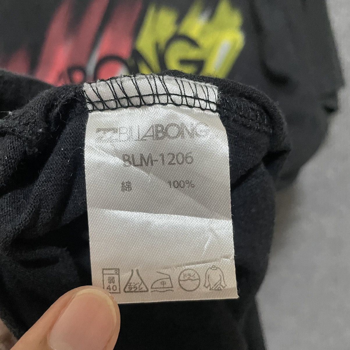 Billabong × Vintage Vintage Y2K Billabong Script Surf T Shirt Size US M / EU 48-50 / 2 - 5 Thumbnail