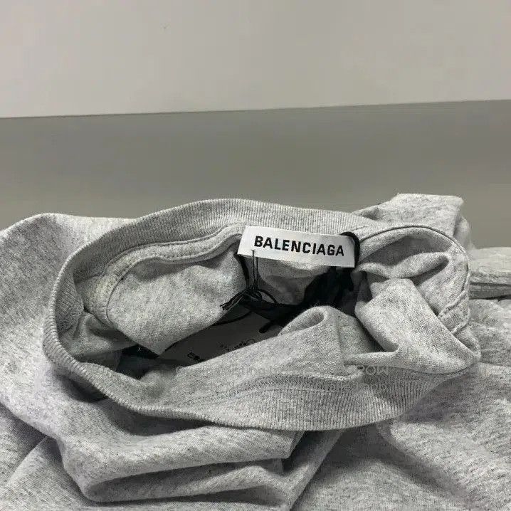 Balenciaga Balenciaga Gray Logo Embroidered Short Sleeve T. Size US XS / EU 42 / 0 - 6 Thumbnail