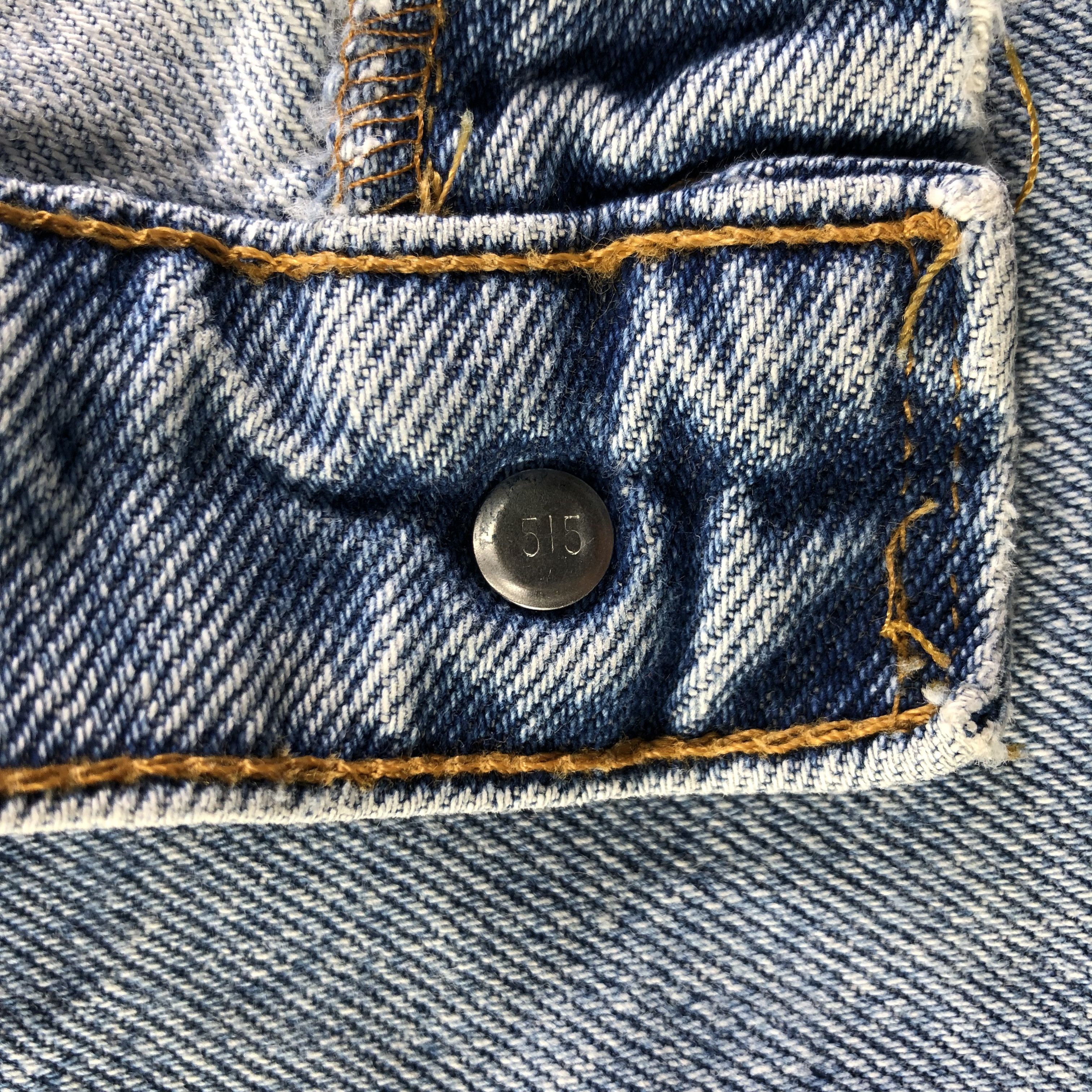 Levi's × Vintage Vintage Blue Wash Levis 560 Jeans-J4422 Size 34" / US 12 / IT 48 - 8 Thumbnail