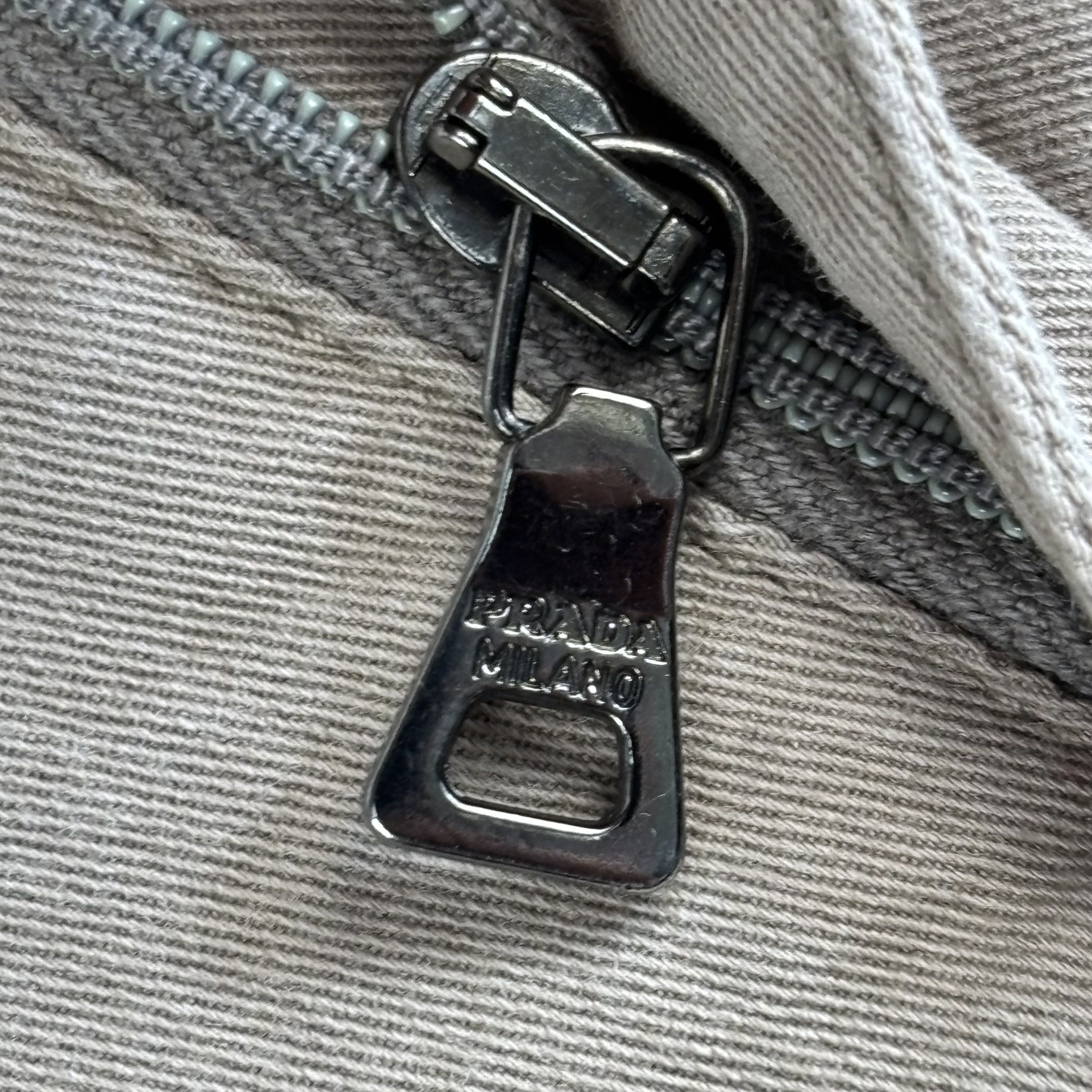 Prada Vintage Prada Chinos Size US 26 / EU 42 - 10 Thumbnail