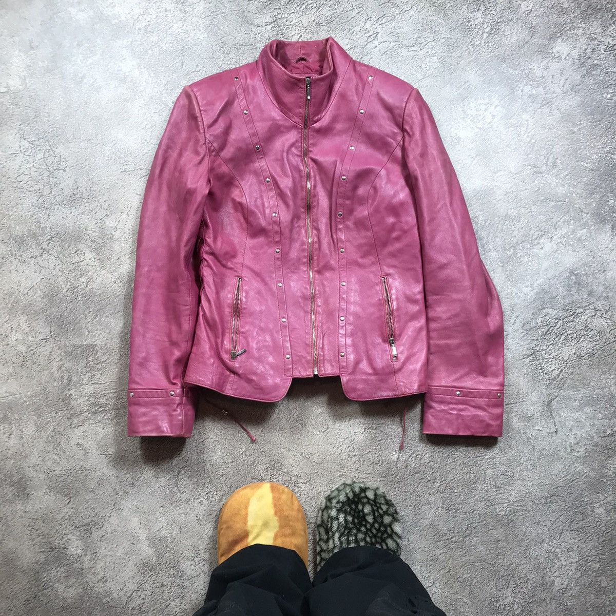 Vintage Vintage Y2K Magenta Leather Jacket Streetwear Embroidered L Size L / US 10 / IT 46 - 1 Thumbnail