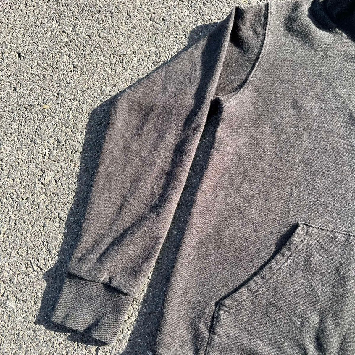 Vintage Left Alone Japan Embroidery Hoodie Spider Web Graphic Faded Size US M / EU 48-50 / 2 - 6 Thumbnail