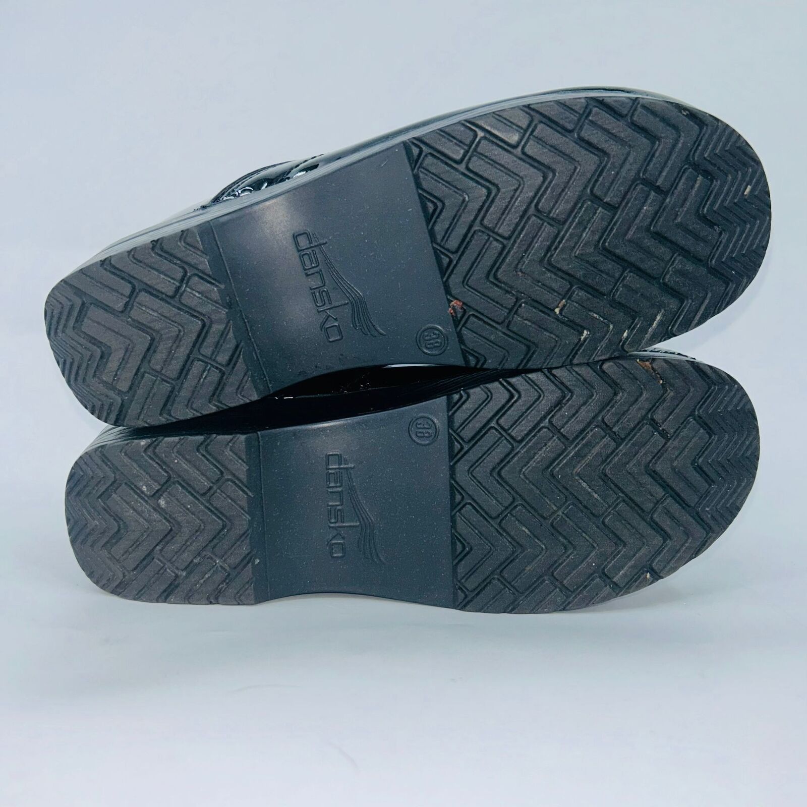 Dansko DANSKO WOMEN PROFESSIONAL LEATHER CLOGS BLACK Size 7.5-8B Size US 7.5 / IT 37.5 - 5 Thumbnail