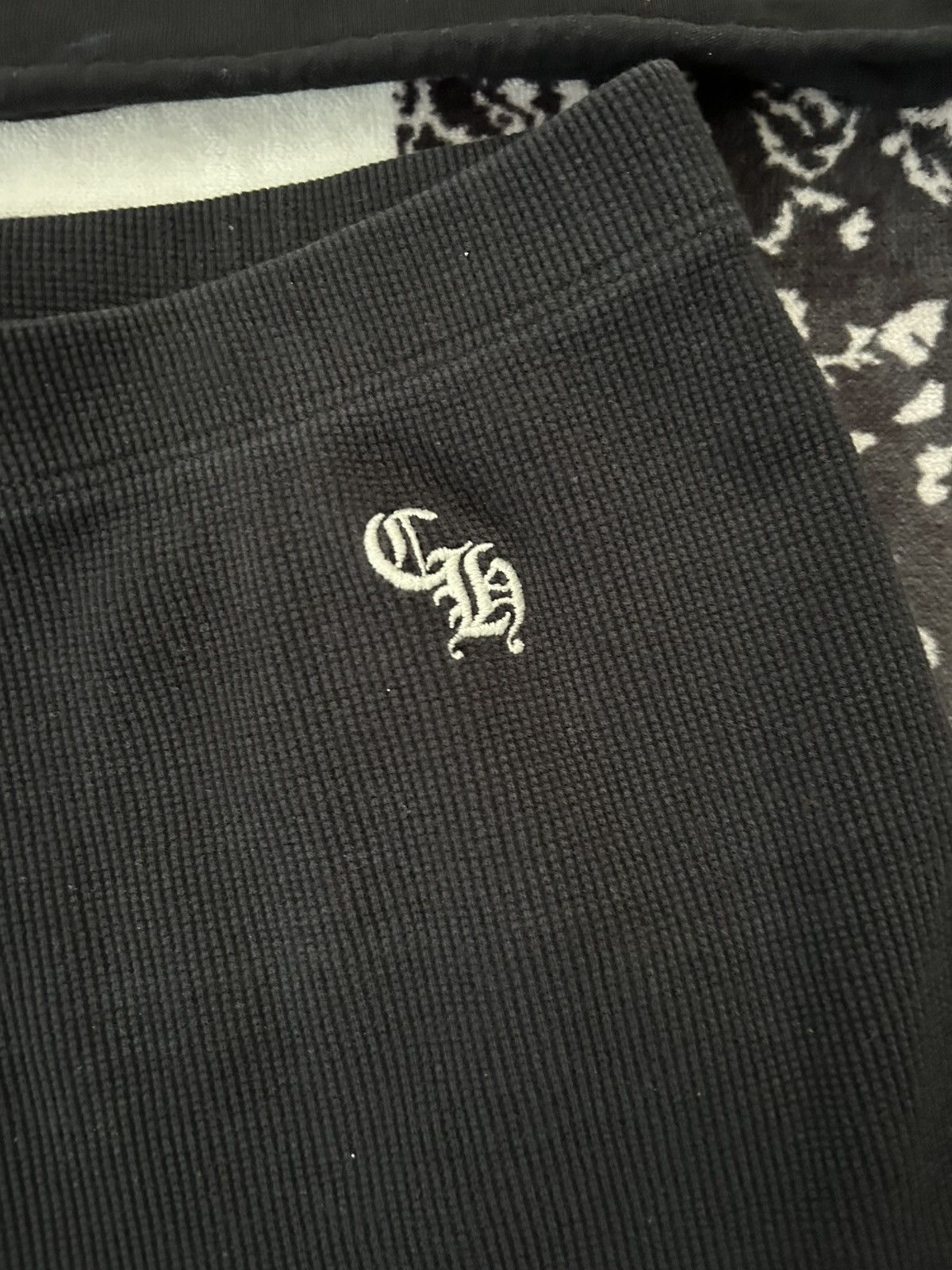 Chrome Hearts Chrome Hearts women’s embroidered logo shorts Size XS Size 25" / US 0 / IT 36 - 3 Thumbnail