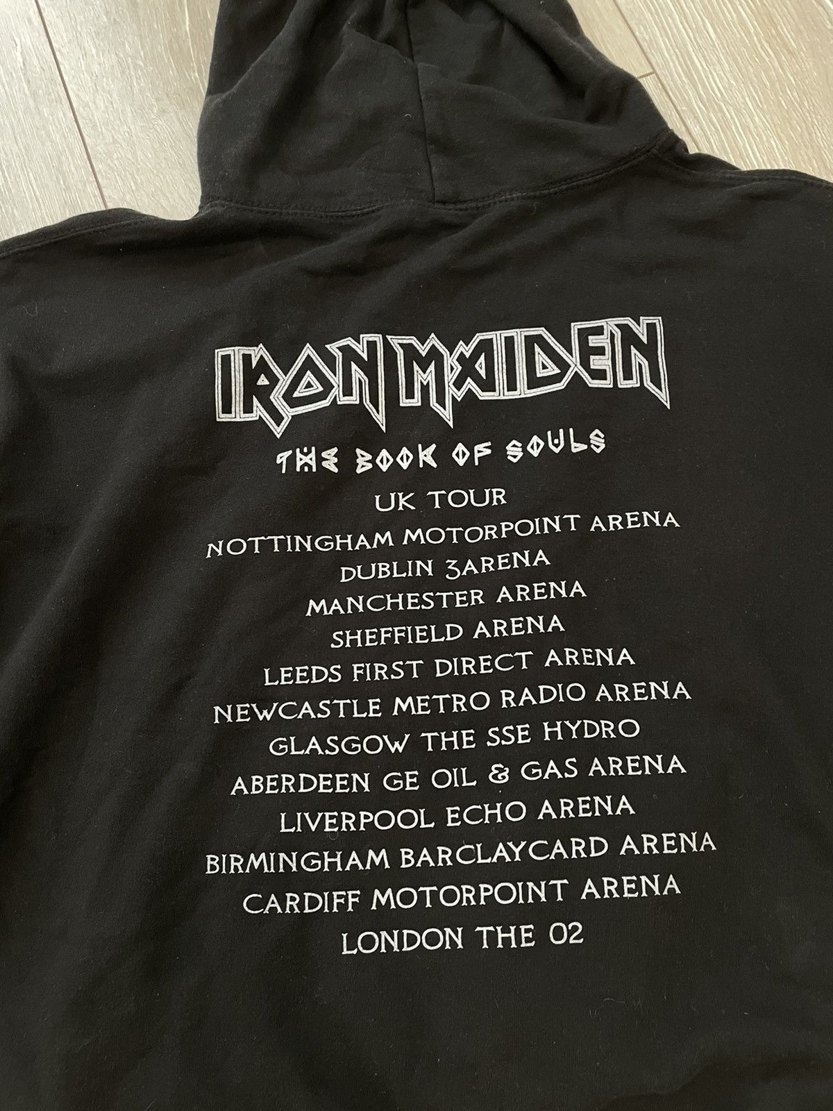 Iron Maiden × Vintage Vintage Iron Maiden hoodie The Book of Souls UK tour Y2K Size US XL / EU 56 / 4 - 6 Thumbnail