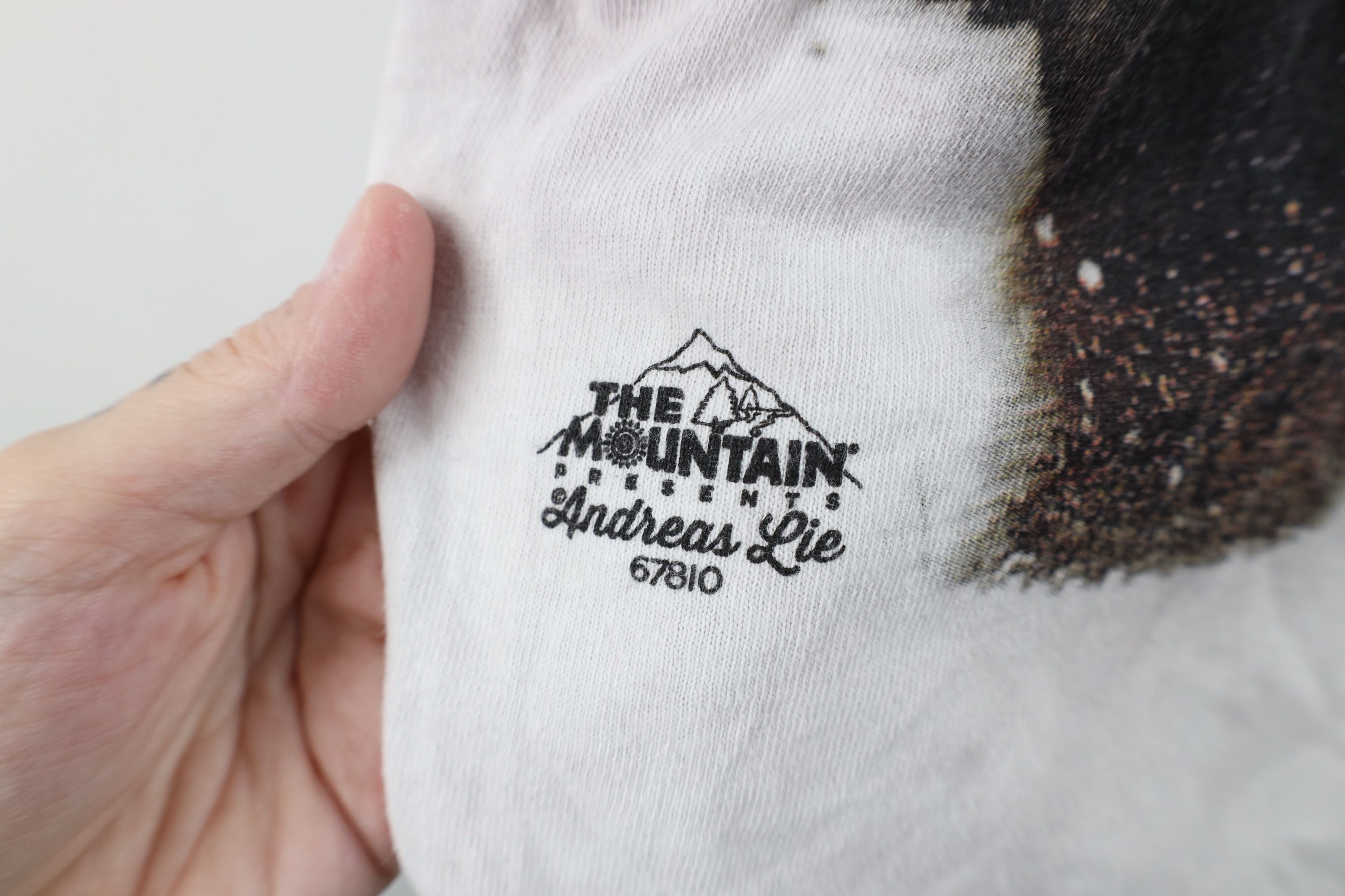 Vintage Vintage Y2K Streetwear Woods Bear Acid Wash T-Shirt Cotton Size US XL / EU 56 / 4 - 7 Thumbnail