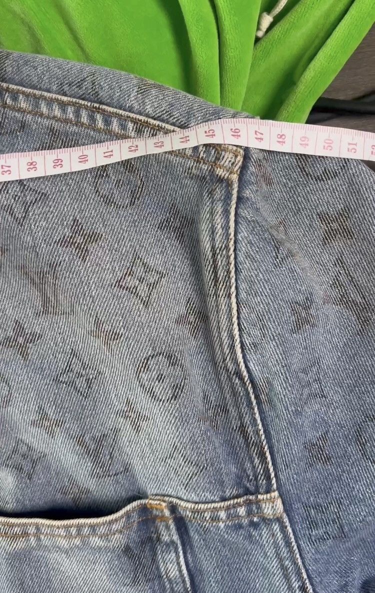 Louis Vuitton Louis Vuitton LV blue logo vintage lapel denim jacket Size US M / EU 48-50 / 2 - 4 Thumbnail
