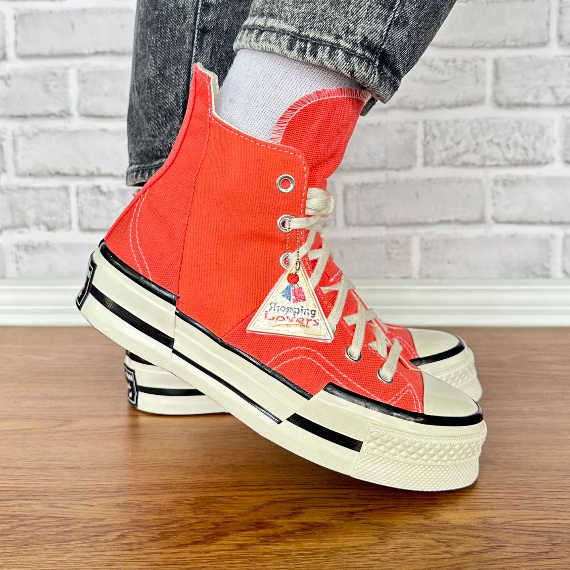 Converse ❤️Converse Chuck 70 Plus Hi Top Platform Sz 9 Women Shoes Or Size US 9 / IT 39 - 2 Thumbnail