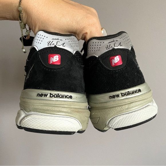 New Balance New Balance Black Made in USA 990 Sneakers - 7, worn 1X!*** Size US 7 / IT 37 - 8 Thumbnail