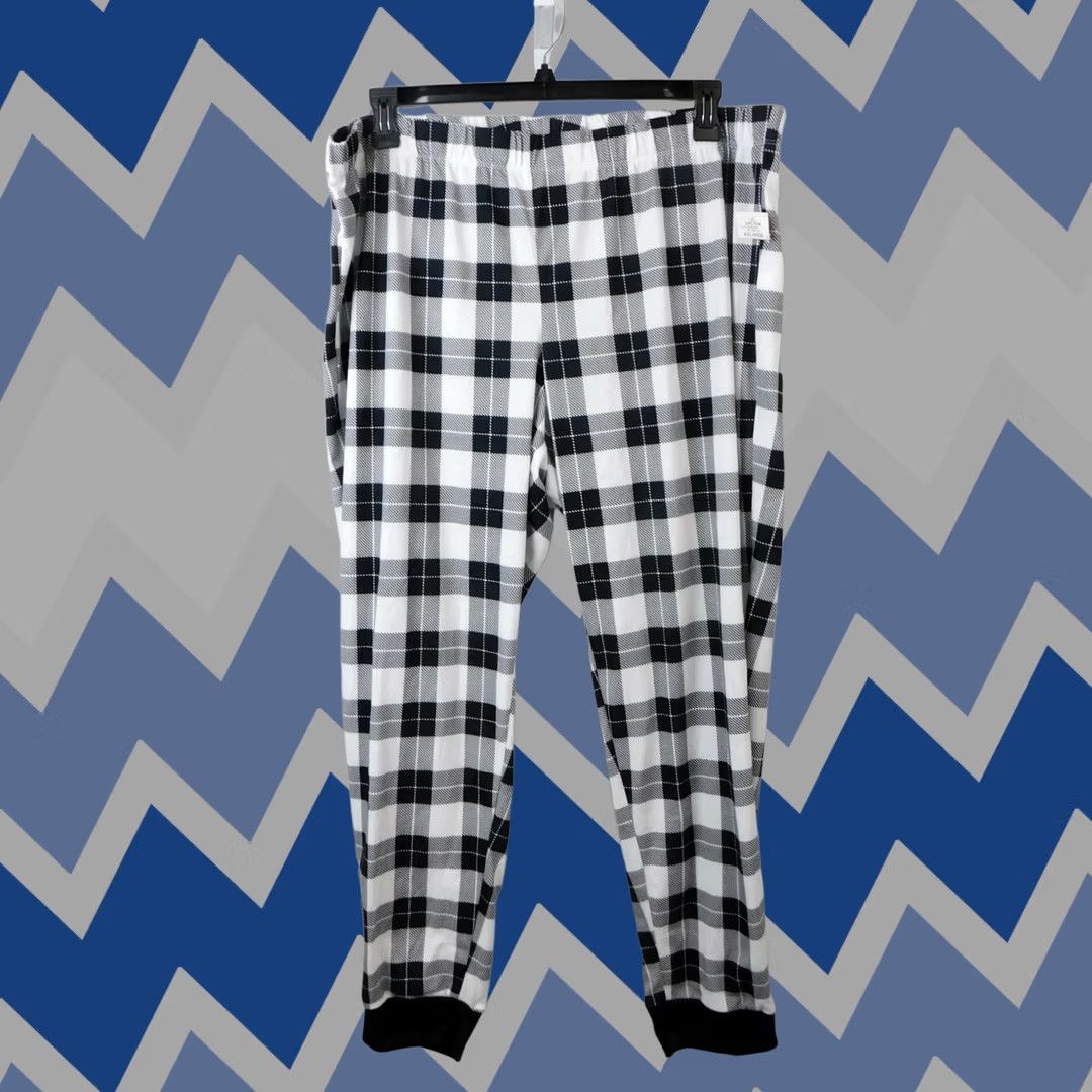 Vintage Family Pajamas Pajama Pants Womens Black Plaid Print 2XL Christmas Holiday Cotton Blend Knit Denim? Size 40" / US 18 - 1 Thumbnail