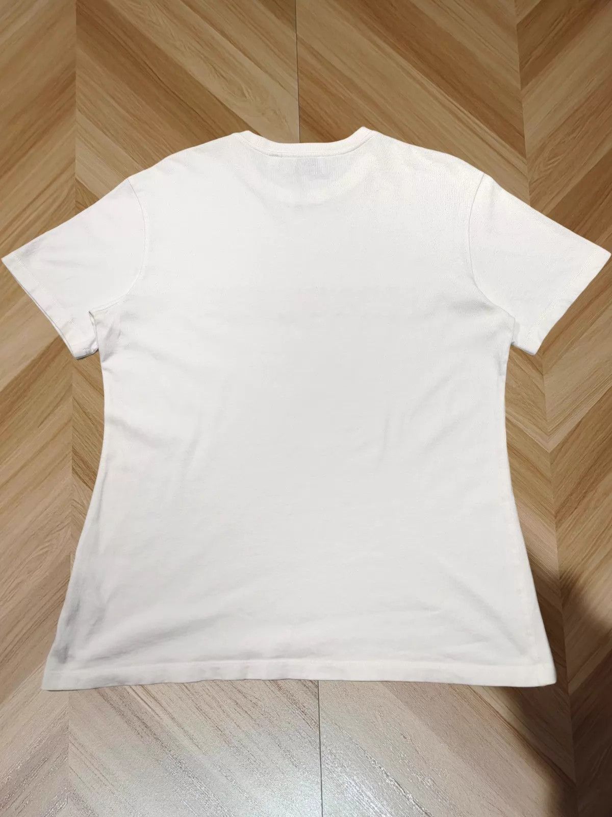 Burberry Burberry White Logo Short Sleeve T-Shirt S 99 New Size S / US 4 / IT 40 - 2 Thumbnail