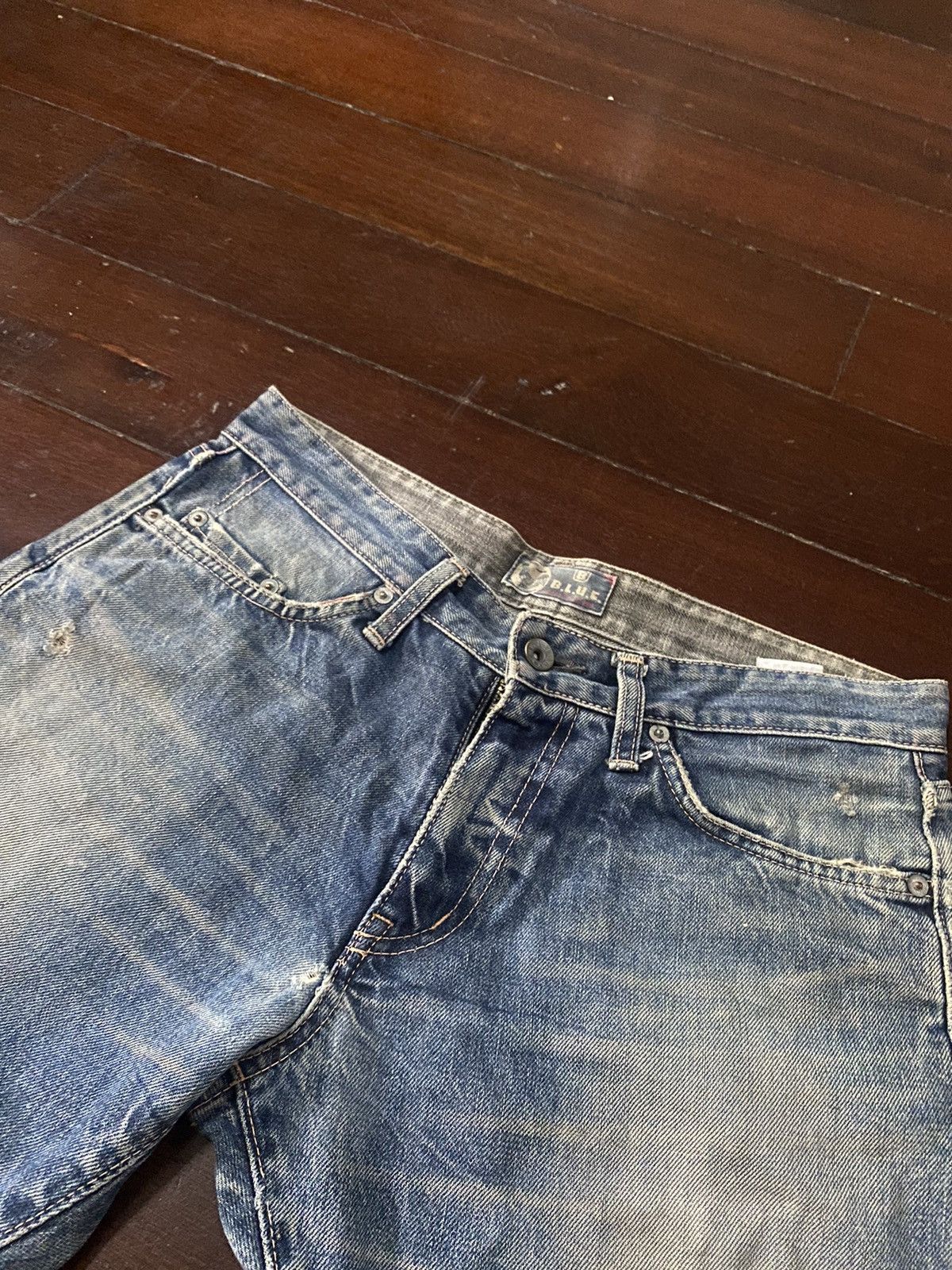 Blue Blue Japan FIRE 🔥 BLUE BLUE JAPAN SASHIKO BORO STITCH DISTRESSED Size US 32 / EU 48 - 7 Thumbnail