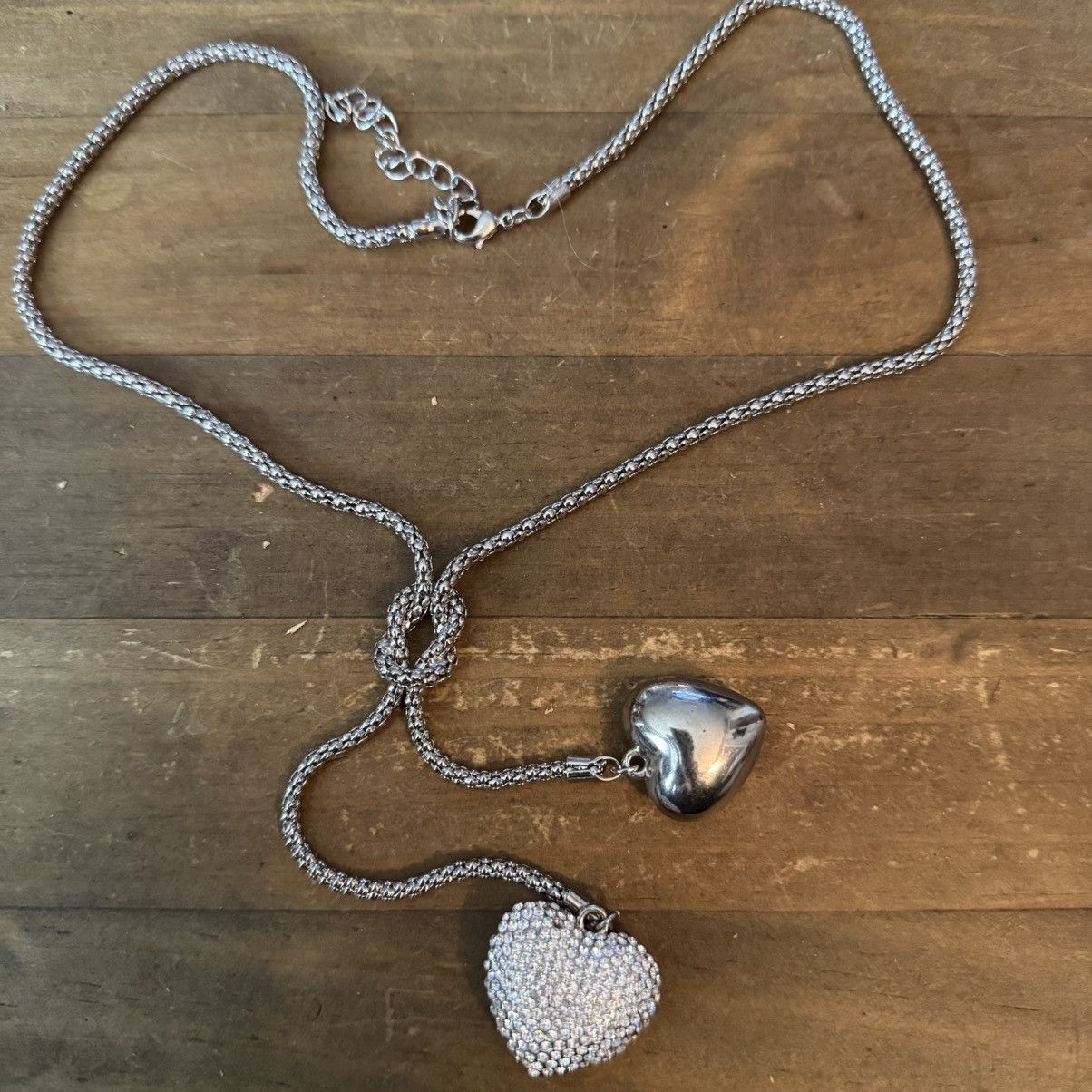 Other Silver tone love knot double heart pendant necklace Size ONE SIZE - 2 Thumbnail