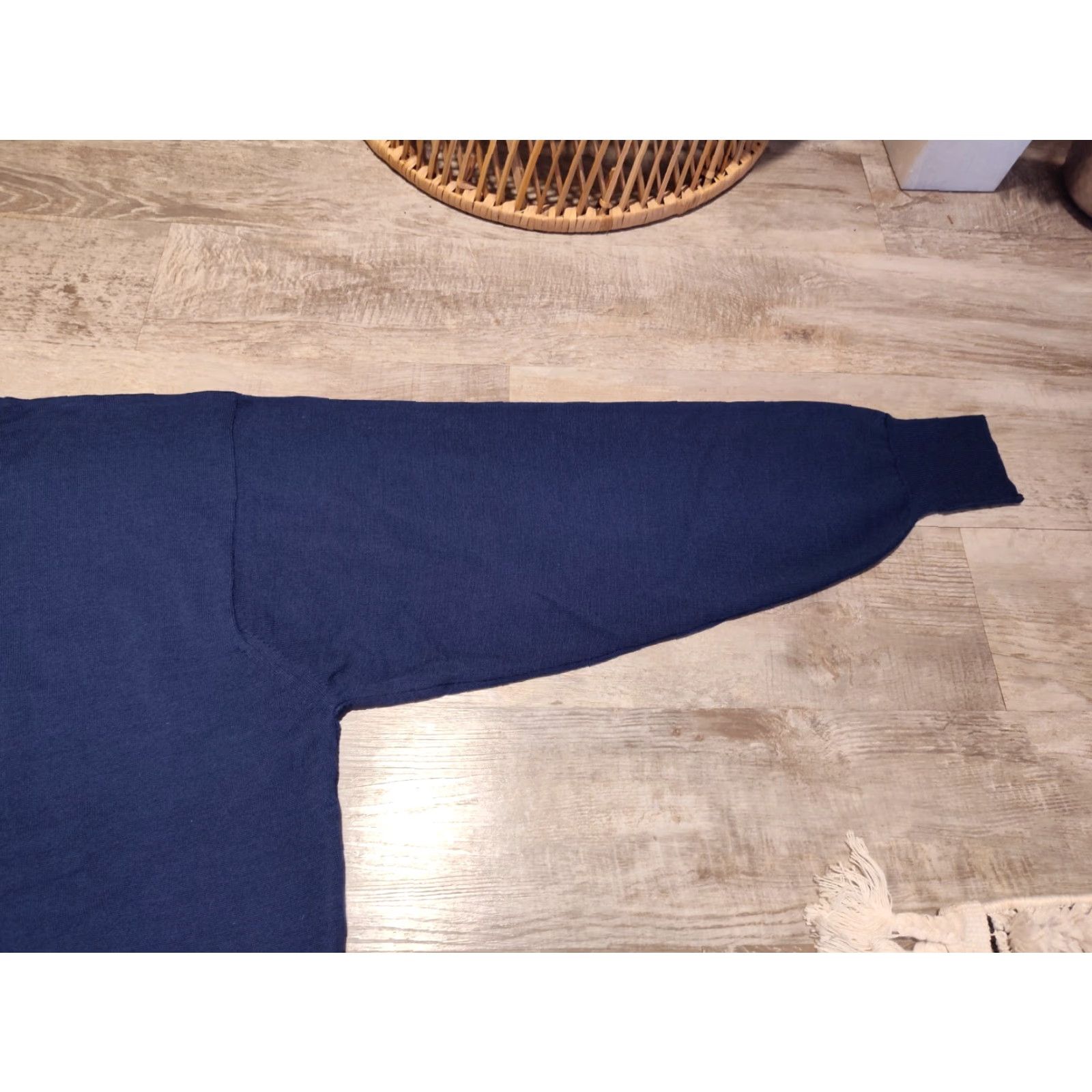 Vintage Vintage Time Pieces Men’s Wool Sweater Size L Blue Pullover Casual Formal Outdoor Preppy Size US L / EU 52-54 / 3 - 7 Thumbnail