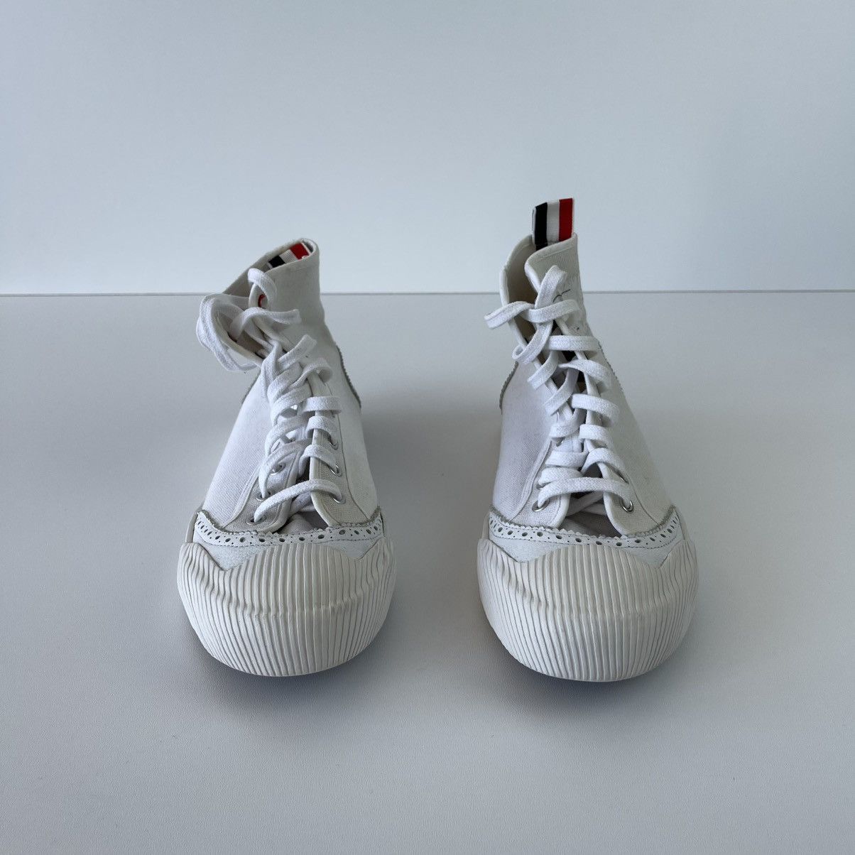 Thom Browne Thom Browne Hi-Top Canvas Broqued Trainer Sneakers White Size US 8 / EU 41 - 3 Thumbnail