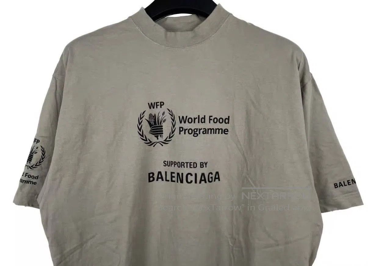 Balenciaga Gray World Food Programme Graphic Short Sleeve Shirt. Size US M / EU 48-50 / 2 - 3 Thumbnail