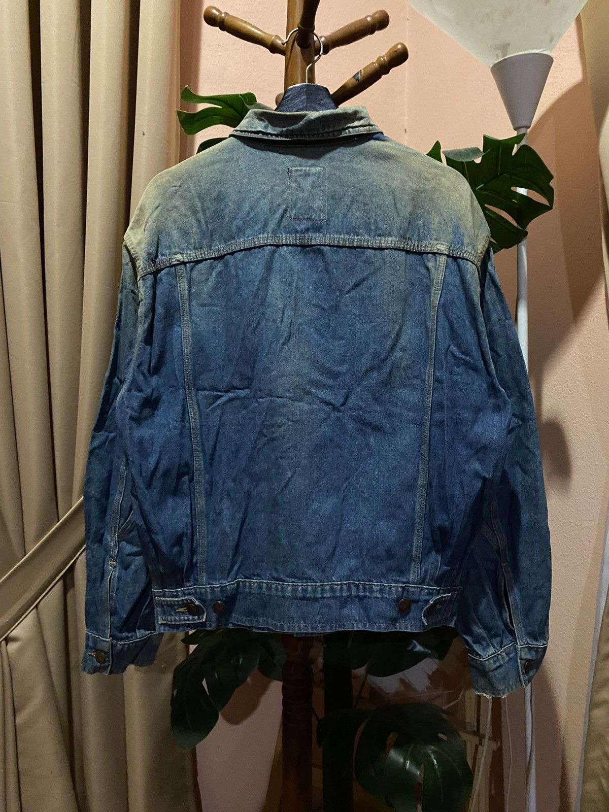 Vintage Vintage Valentino Garavani Jeans Denim Jacket Made in Italy Size US M / EU 48-50 / 2 - 10 Thumbnail