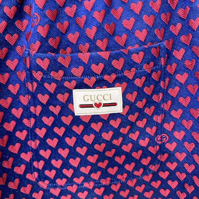 Gucci Gucci Love full-print logo shorts 2502-Nextarrow Size US 30 / EU 46 - 4 Thumbnail