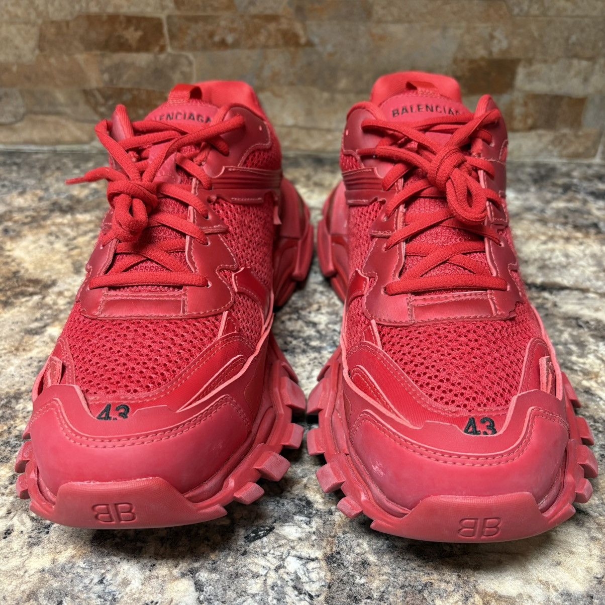 Balenciaga Balenciaga Track 3 Distressed Sneaker Red Size US 10 / EU 43 - 3 Thumbnail