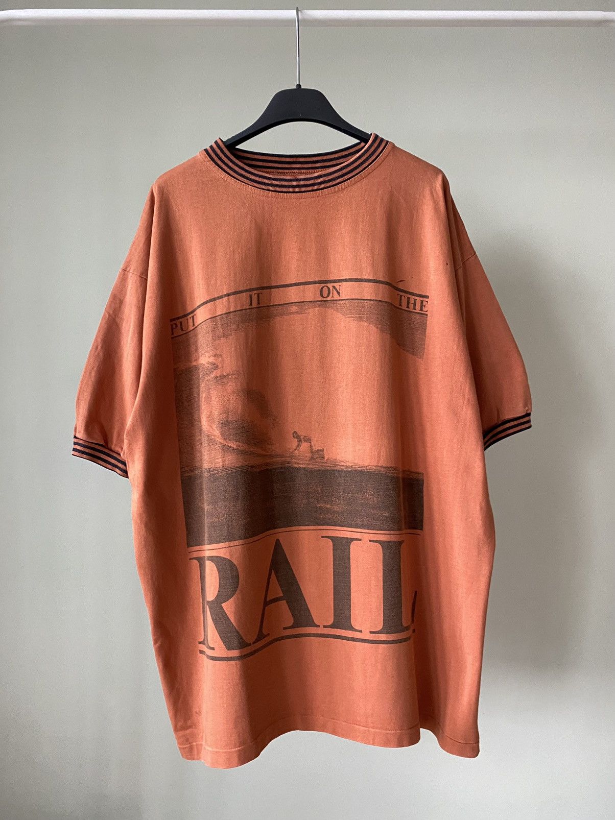 Sun Surf 80’s Crazy Vintage Surf T shirt Put It On The Rail rare Size US L / EU 52-54 / 3 - 1 Thumbnail