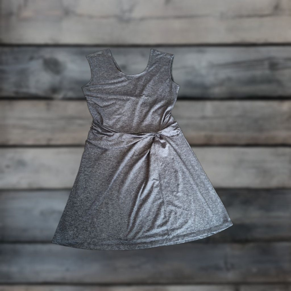 Patagonia Patagonia Dress L Womens Gray Seabrook Twist V Neck Stretch Performance 59140 Size L / US 10 / IT 46 - 1 Thumbnail