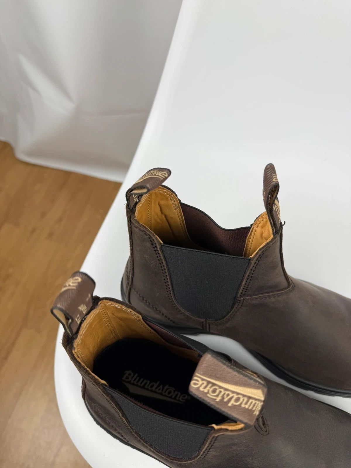 Blundstone Blundstone Chelsea Boots Genuine Leather size 7 Size US 8 / EU 41 - 9 Thumbnail