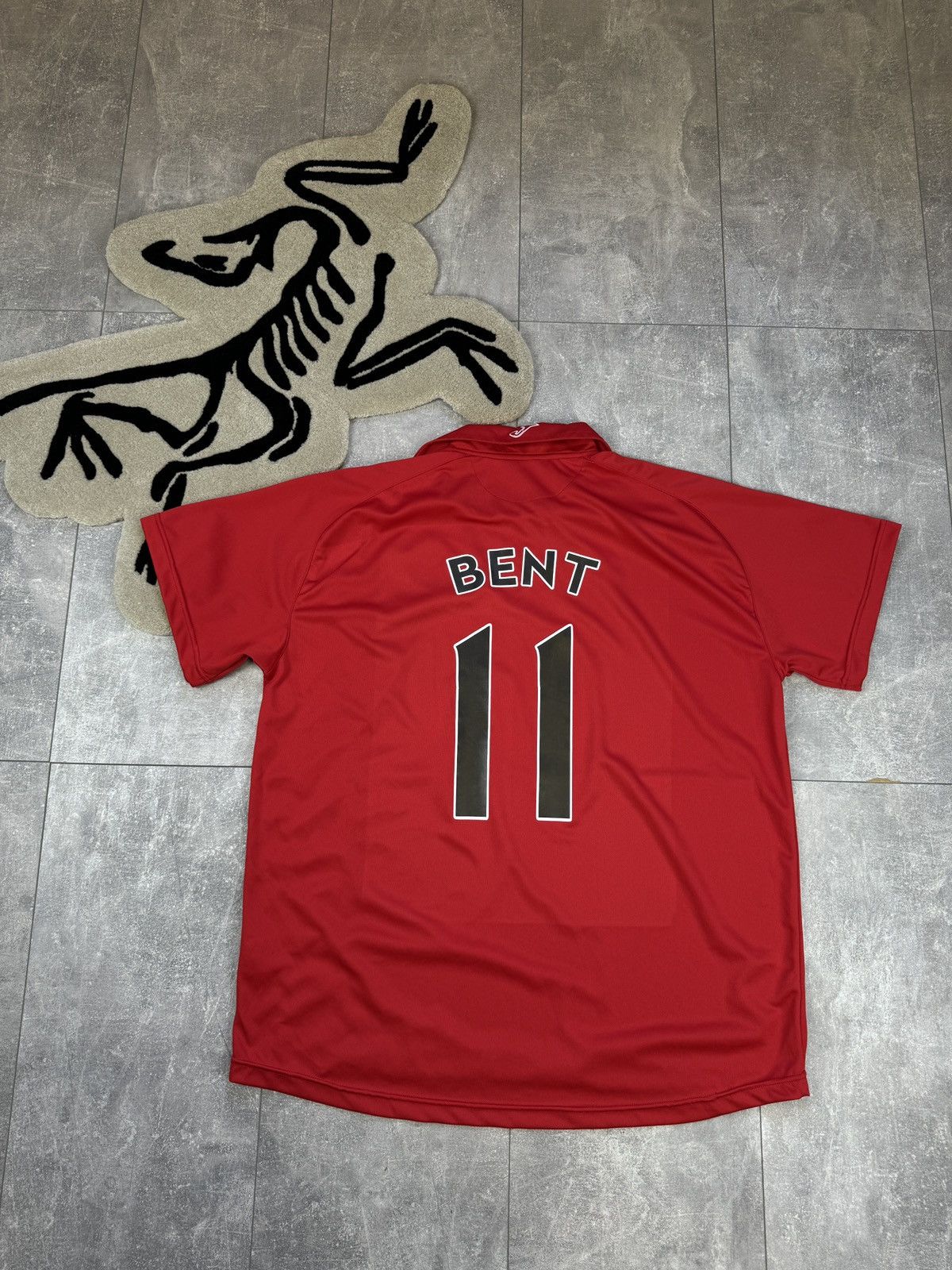 Vintage Mens Vintage Charlton Athletic Darren Bent T-shirt jersey Size US XXL / EU 58 / 5 - 1 Thumbnail
