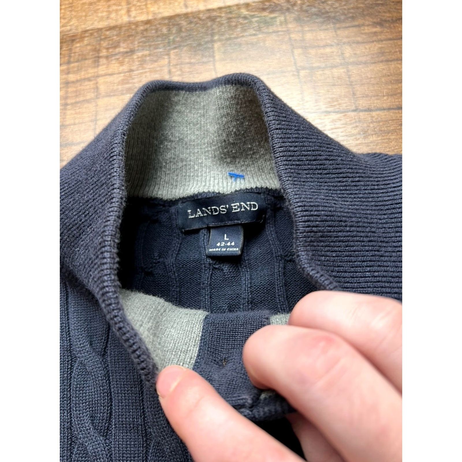 Lands' End VINTAGE Lands' End Mens Large Navy Blue Cable Knit Henley Mock-Neck Sweater Size US L / EU 52-54 / 3 - 4 Thumbnail