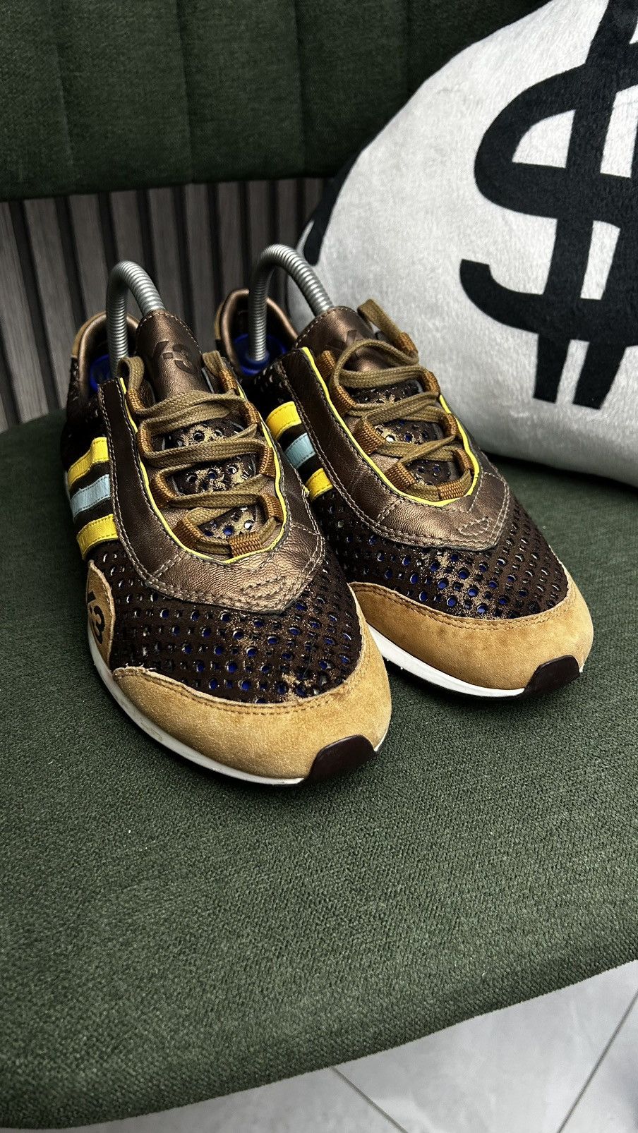 Y-3 Adidas x Y-3 Size US 8.5 / IT 38.5 - 2 Thumbnail