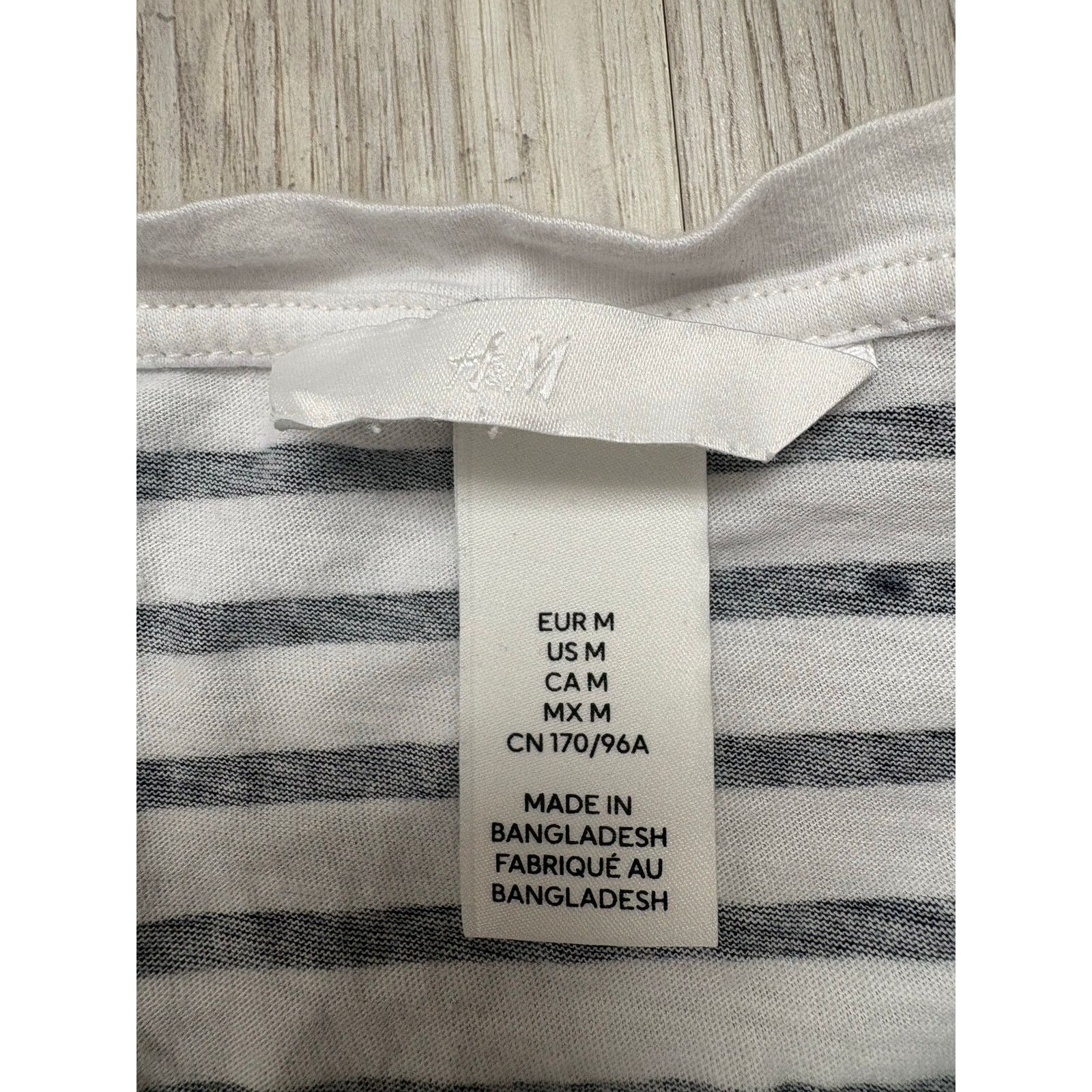 H&M H&M | Women's Casual Striped Short Sleeve T-Shirt | Medium Size M / US 6-8 / IT 42-44 - 2 Thumbnail