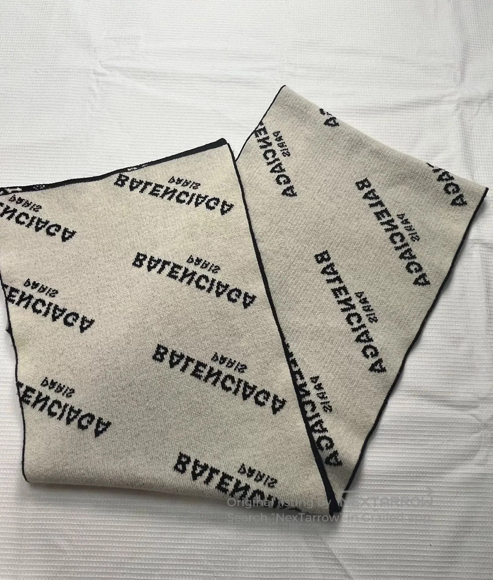 Balenciaga Balenciaga Black Letter Scarf. Size ONE SIZE - 3 Thumbnail