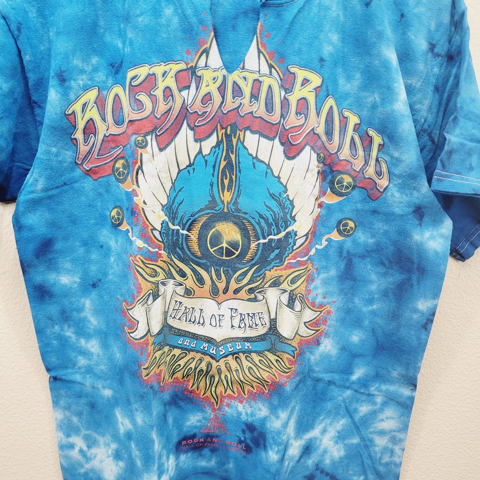 Other Rock Hall Fame T-Shirt M Tie Dye Graphic Tee V-Neck Rock Size US M / EU 48-50 / 2 - 2 Thumbnail