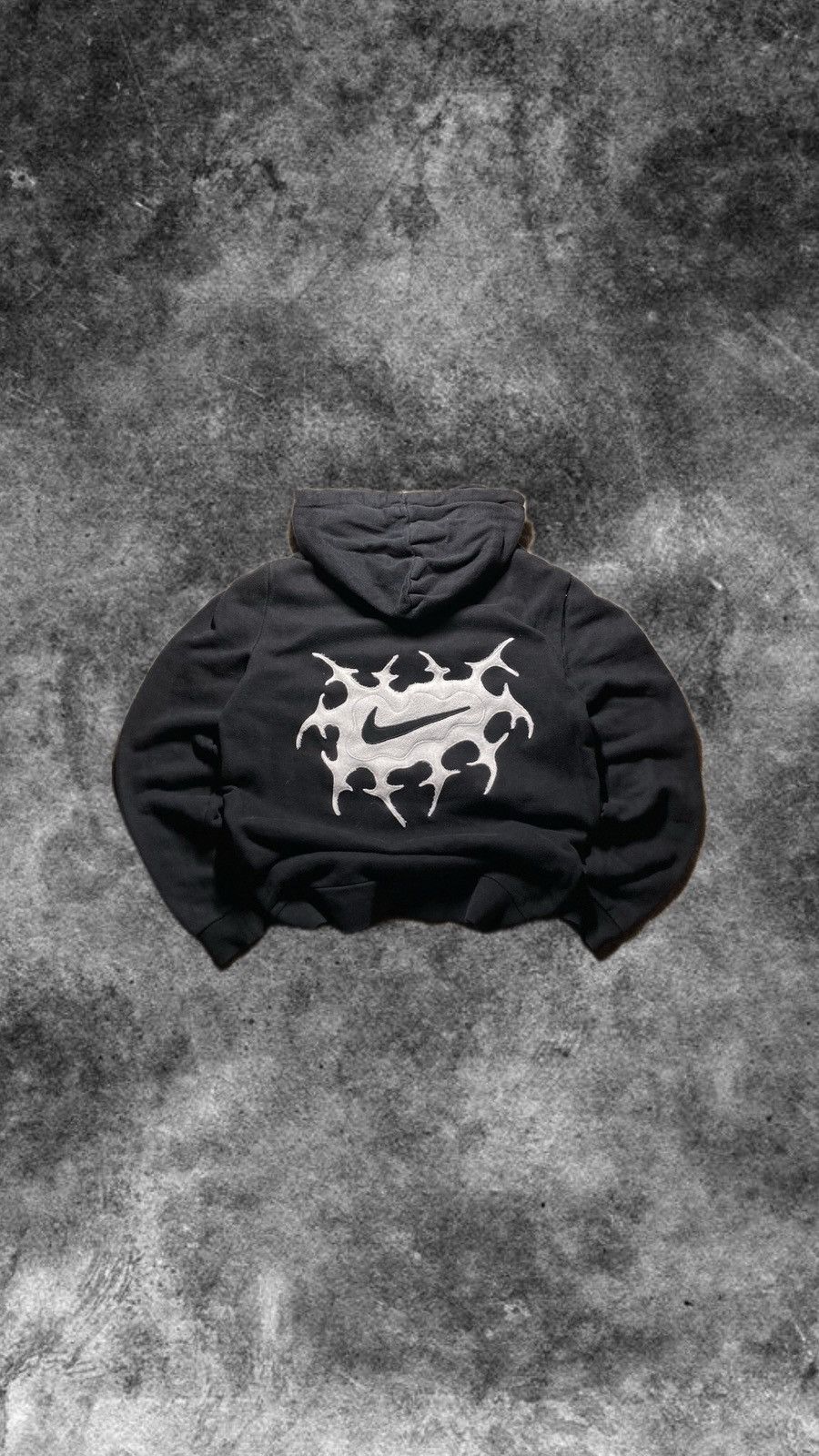 Nike × Vintage ⛩️nike hoodie custom fleece vintage y2k center big logo Size US M / EU 48-50 / 2 - 1 Thumbnail