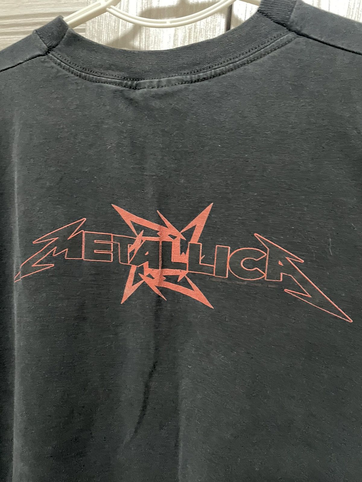 Band Tees × Metallica × Vintage Vintage 2002 Metallica Tee Ninja Star Juindo T-Shirt Travis Size US XL / EU 56 / 4 - 15 Thumbnail