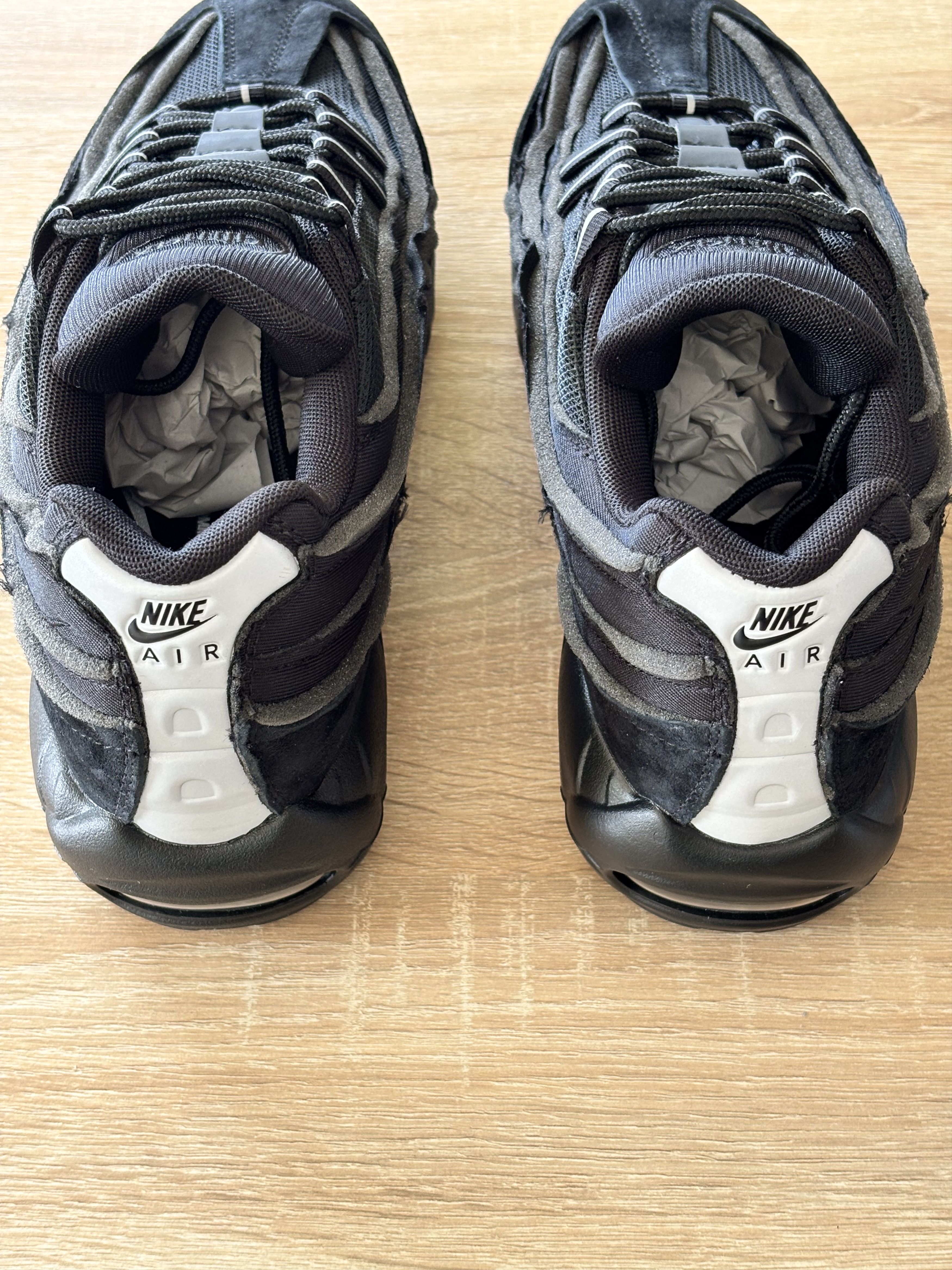 Comme des Garcons × Nike Nike Air Max 95 x Comme des Garcons Size US 10 / EU 43 - 4 Thumbnail